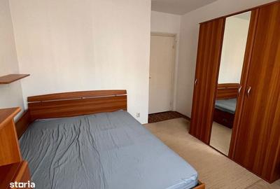 Apartament cu 3 camere decomandat în Metalurgie - 10