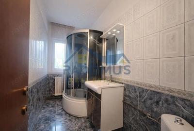 Casă cu 6 camere cu Teren 168 Mp în Bereasca - 1