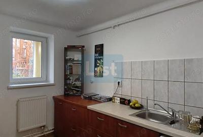 Apartament cu 2 camere semidecomandat în Central - 4