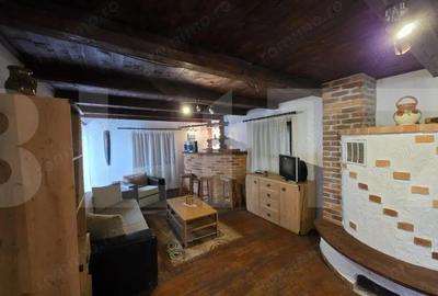 Casă cu 7 camere cu Teren 1384 Mp în Cernat - 10