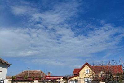 Casă cu 4 camere cu Teren 200 Mp în Ghioroc - 6