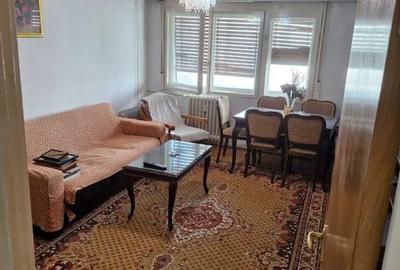 APARTAMENT DE VÂNZARE CU 3 CAMERE IN ZONA ION MIHALACHE PIAȚA 1 MAI SEC.1 - 2