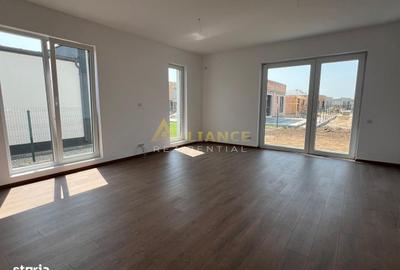 Casă cu 3 camere cu Teren 343 Mp în Berceni - 2