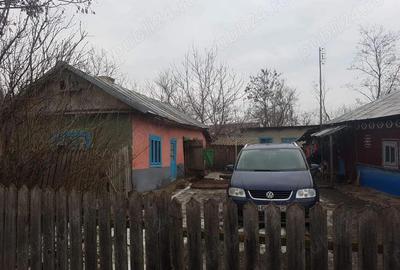 Casă cu 2 camere cu Teren 2800 Mp în Vlădeni - 4
