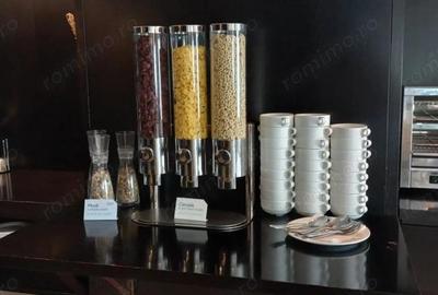 Spațiu comercial, de 3,700 mp, în Unirii - 5