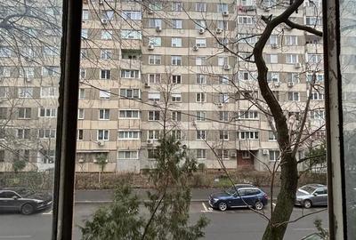 Apartament cu 3 camere semidecomandat în Militari - 2