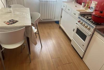 Apartament 2 camere , zona ultracentrala - Primaria Focsani, decomandat , 60 mp Apartament 2 camere , zona ultracentrala - Primaria Focsani, decomandat , 60 mp - 2