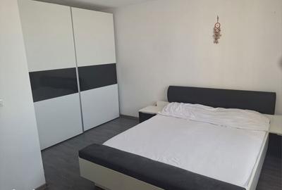 Apartament cu 3 camere în Traian - 7