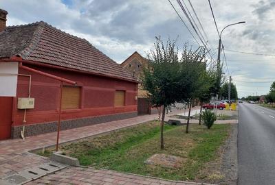 Casă cu 4 camere în Sânnicolau Mare - 2