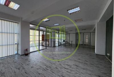Spațiu comercial, de 180 mp, în Gării
