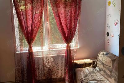 Apartament 3 camere de vanzare , decomandat , Carpati 1 , et. 2 , 53.000 euro neg. - 4