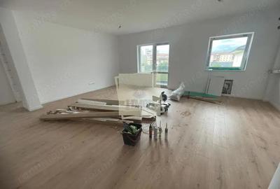 Apartament cu 2 camere decomandat în Central - 2