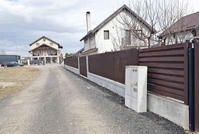 Teren Construcții intravilan de 730 mp, în Cristian - 1