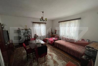 Casa de vanzare cu 4 camere, 120 mp, zona 14 Mai - 6