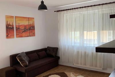 Apartament cu 2 camere decomandat în Central - 4
