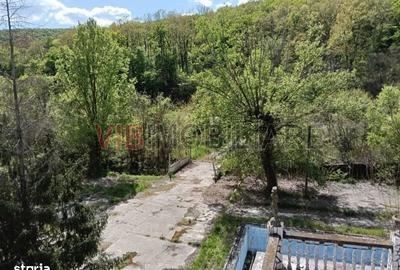 Spațiu comercial, în Central - 4