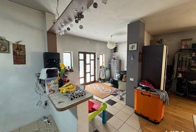 Casă cu 5 camere cu Teren 300 Mp în Pantelimon - 4