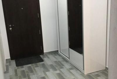 Apartament cu 2 camere decomandat în Păcii