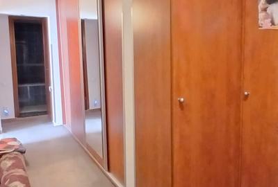 Apartament cu 3 camere decomandat, mobilat în Berceni - 5