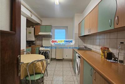 Apartament cu 4 camere decomandat, mobilat în Micro 3 - 17