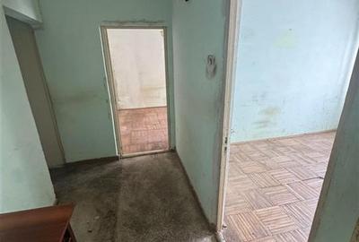 Ap 3 cam zona Longinescu-Gara,et 1/3,75 mp utili,an 1988, necesita renovare - 16