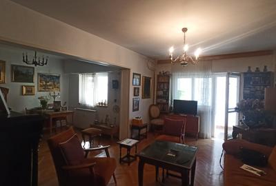 Apartament cu 4 camere în Lacul Tei - 13