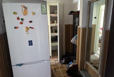 Apartament cu 3 camere semidecomandat în Central - 5