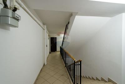 Apartament cu 3 camere de vanzare, mobilat-utilat, Confort City - 18