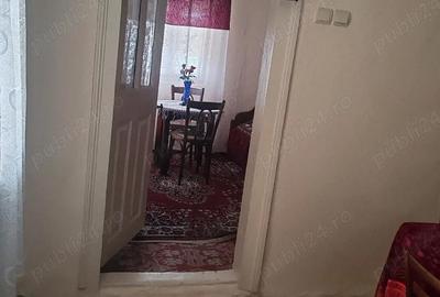 Casă cu 4 camere cu Teren 826 Mp în Bătești - 6