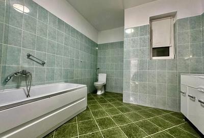 Casă cu 3 camere cu Teren 500 Mp în Elisabetin