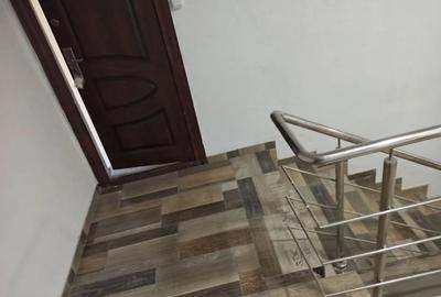 Apartament cu 3 camere decomandat, mobilat în Central - 13