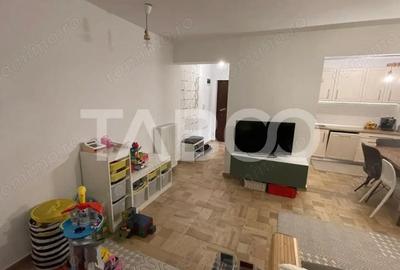 Apartament cu 3 camere decomandat, mobilat în Central - 7