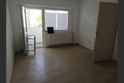 Apartament Brăila Obor: 34.000EUR, 25m?, 1 cameră - 3