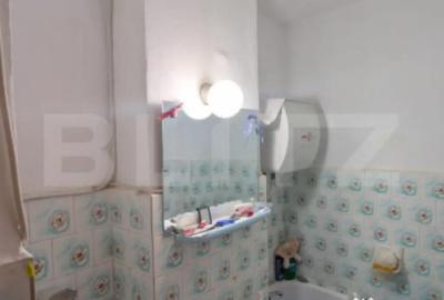 Apartament cu 3 camere semidecomandat în Micro 8 - 2
