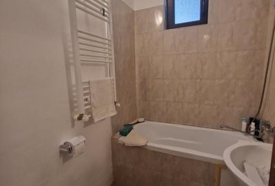 Km 4 - Casa 3 camere mobilata-utilata ,centrala gaze , termen lung -600euro - 14