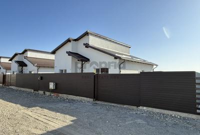 Casă individuală cu 3 camere cu Canalizare în Hălchiu - 2