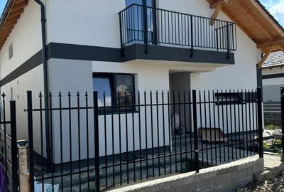 Casă cu 4 camere cu Teren 300 Mp în Tărlungeni - 6