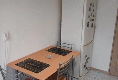 Apartament cu 2 camere decomandat în Rovine - 15