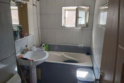 Apartament cu 3 camere semidecomandat în Calea Aradului - 2