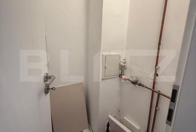 Apartament de vanzare, cu 2 camere, 60 mp, zona Sala Sporturilor, etaj 1/4 - 20