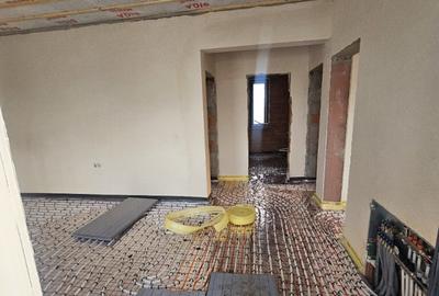 Casă cu 3 camere cu Teren 450 Mp în Chicerea - 11