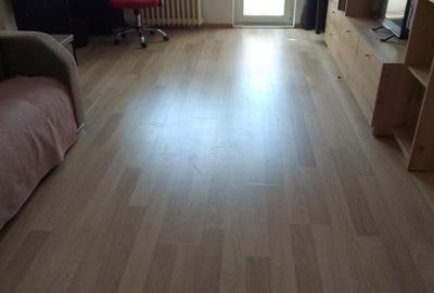 Apartament cu 2 camere decomandat în Tineretului - 1