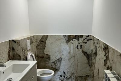 Spațiu comercial, de 600 mp, în Central - 2