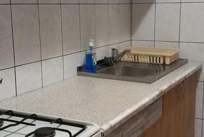 Apartament cu 3 camere decomandat în Berceni - 2