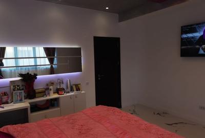 Penthouse cu 5 camere decomandat în Prundu - 21
