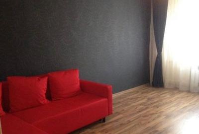 Garsonieră decomandată în Titan - 2