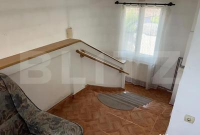 Casă cu 4 camere cu Teren 480 Mp în Central