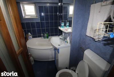 Apartament cu 4 camere decomandat în Central - 2
