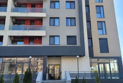 Apartament cu 3 camere semidecomandat în Soarelui - 4