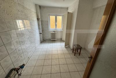 Apartament 3 camere , 67mp , zona Mercur Cetate - 4